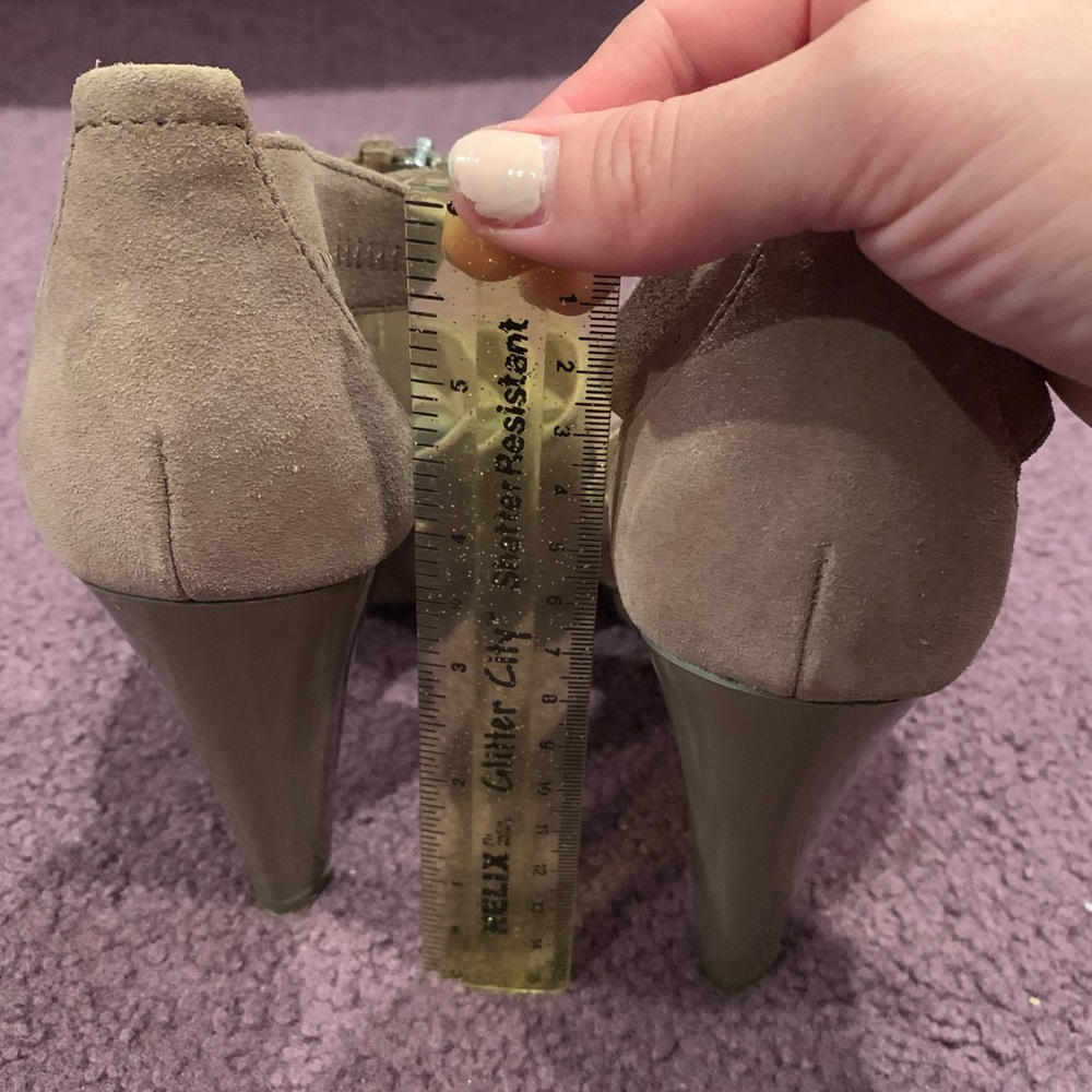 Michael Kors Zipper heel - Picture 5 of 8